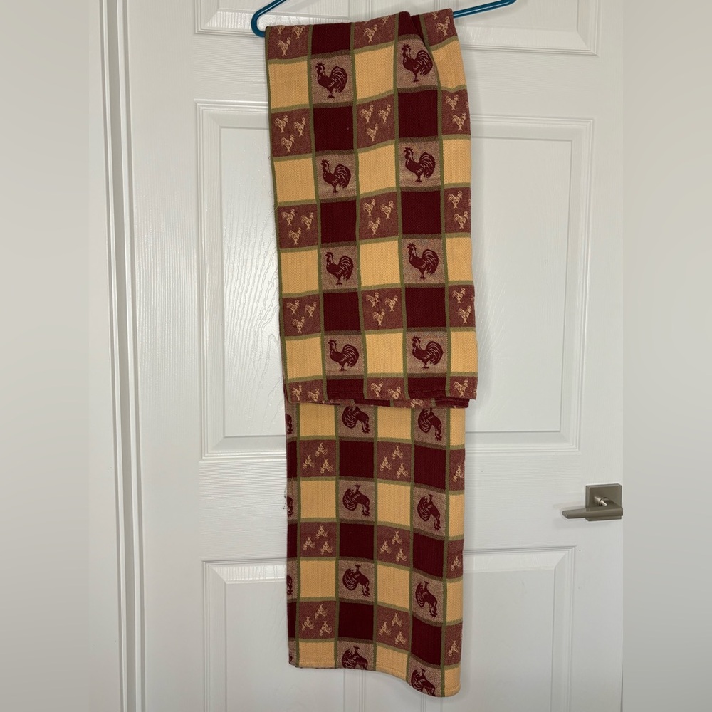 Vintage Rooster Patterned Tablecloth grannycore cottage‎ core rectangular farm